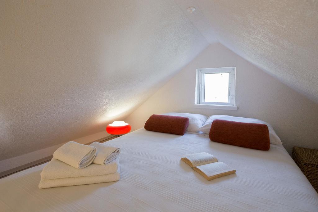 Holiday Home Zlatni San - Private Heated Pool Μπολ Δωμάτιο φωτογραφία